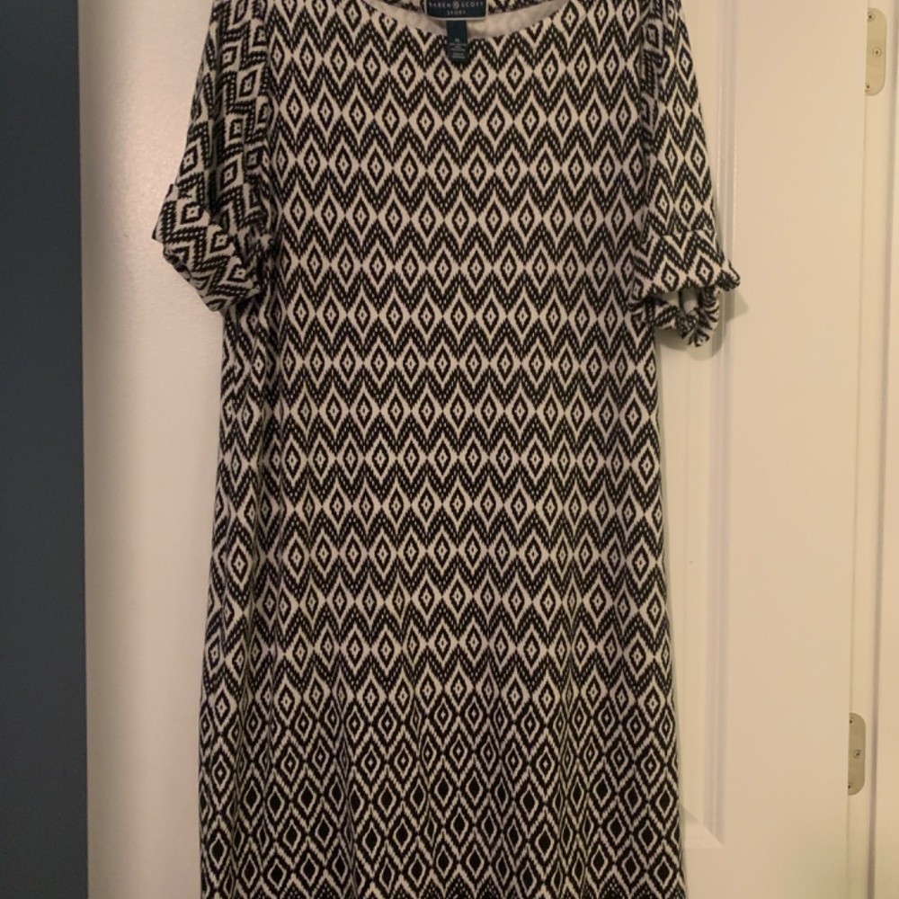 Karen Scott Dress - Picture 2 of 3